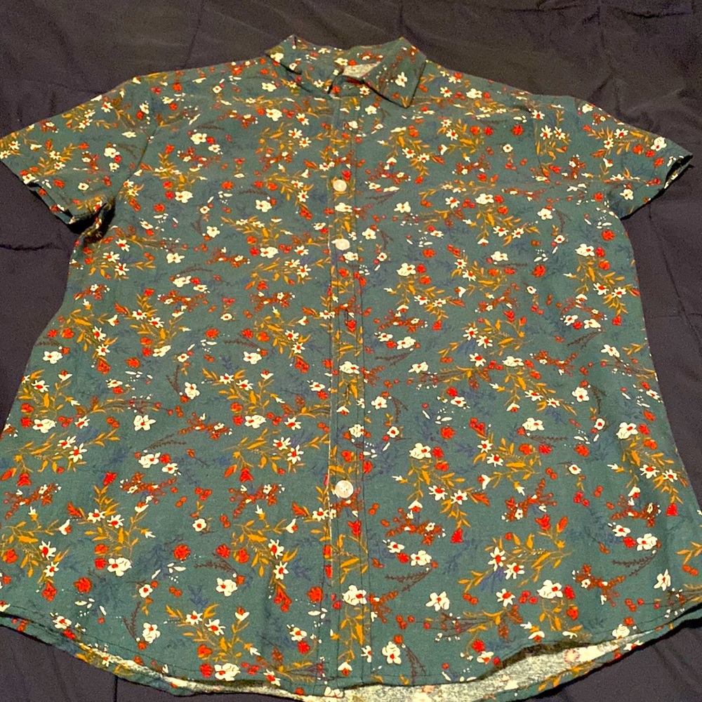 SHEIN green floral shirt